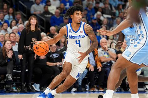 College basketball picks: Arkansas.